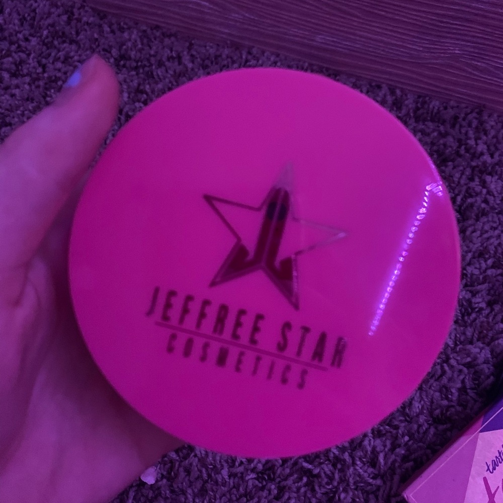 jeffree star highlighter